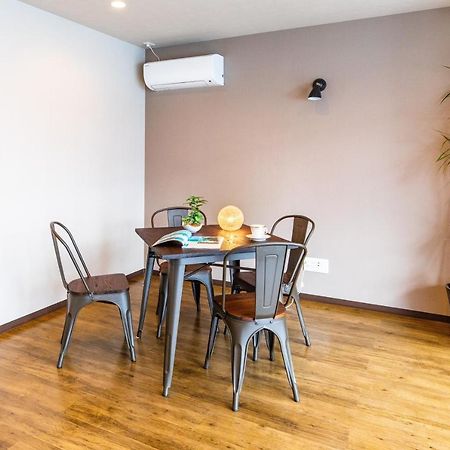 ناهَ Mr.Kinjo Inn Haibisu Shuri المظهر الخارجي الصورة